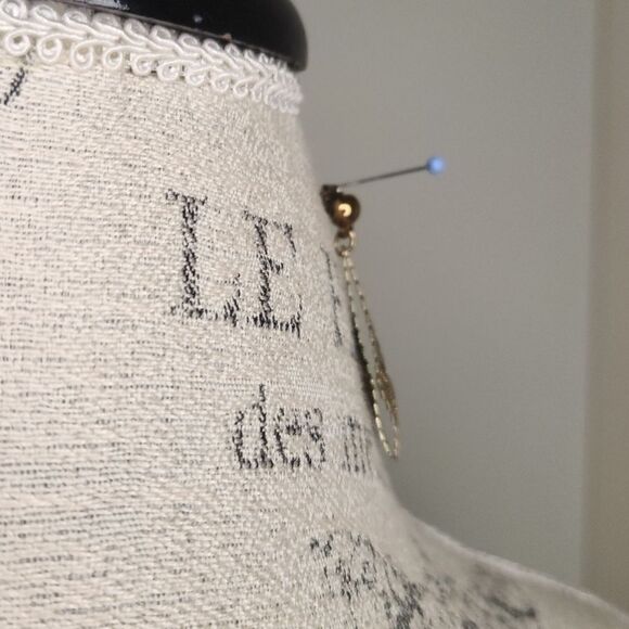 Vintage Brass Filigree Earrings - Picture 6 of 6